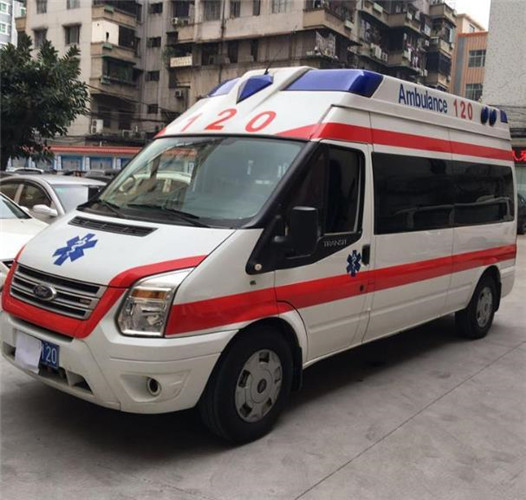 垫江专业救护车出租，您身边的生命守护者